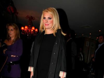 Η Ωραία Ελένη, η μπαγιαντέρα και οι σαρδέλες