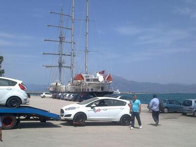 Πάτρα: Ένα πολυτελές Μαλτέζικο ιστιοφόρο...