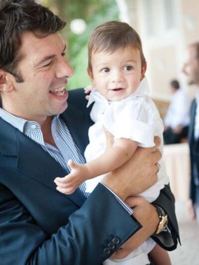 Ο Παναγιώτης Βασιλείου με το γιο του  Κω...