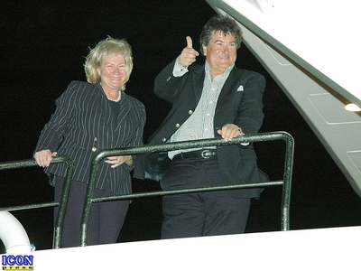 Οικονομική βοήθεια  στην Ελλάδα  υποσχετ...