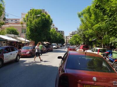 Πάτρα: Μποτιλιάρισμα σε δρόμους και πεζο...