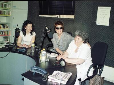 Με την Λίτσα Διαμάντη και την Μαριώ στο ...