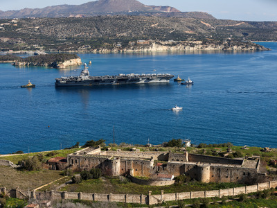 Έκλεισε η βάση των ΗΠΑ στη Σούδα μετά τι...
