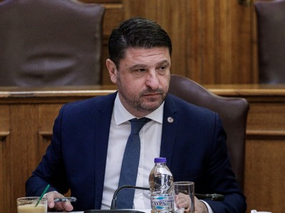 Ο Νίκος Χαρδαλιάς υφυπουργός Πολιτικής Π...