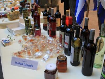 Τα προϊόντα από τα Ιόνια Νησιά που εκτίθ...