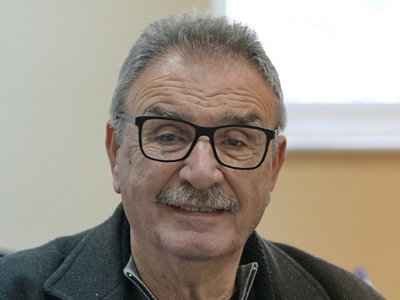 Η «τάξη» του Υπουργού Αθλητισμού, και η ...