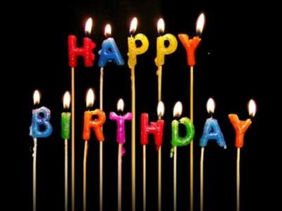 "Πολιτικά" γενέθλια στο παρά π...