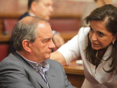 Συνάντηση Καραμανλή με Ντόρα- Τι είπαν;