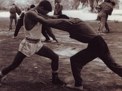 Ο Αλέκος Λουμπαρδέας της Παναχαϊκής με τ...