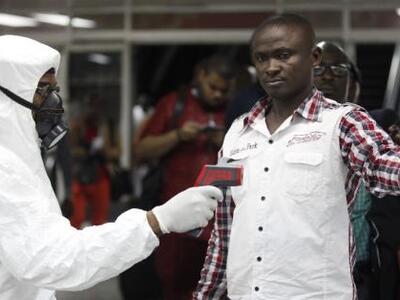 Θερίζει ο Έμπολα στη Δυτική Αφρική