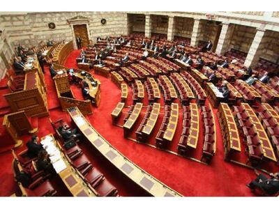 Ορκίστηκαν το πρωί οι δύο νέοι βουλευτές...