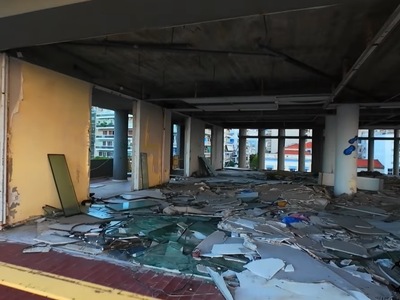 Πάτρα: "Πετώντας" μέσα  στο πα...