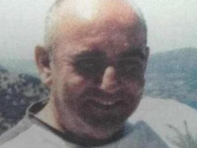 Το αδιαχώρητο από κόσμο στην κηδεία του ...