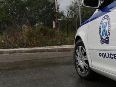 Έσκαβε στο χωράφι και βρήκε χειροβομβίδα