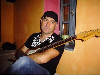 Απόψε στην Πάτρα ο Νίκος Καλλίνης 