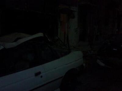 φωτό από το σημείο της έκρηξης