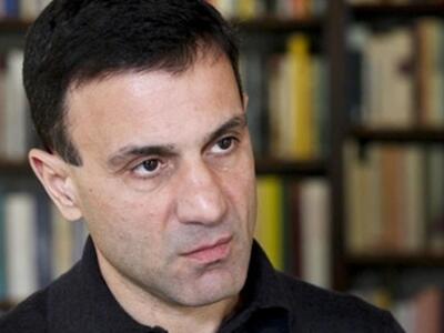 Λαπαβίτσας: Ο ΣΥΡΙΖΑ έχει πουλήσει την ψ...