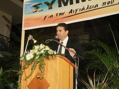 Εγκαίνια με αιχμές από τον Γρηγόρη Τριαν...