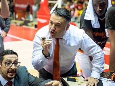 Στους καλύτερους προπονητές της πρώτης φ...