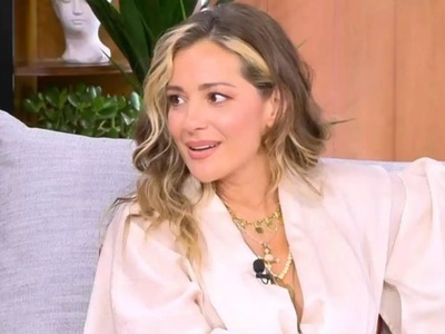 Η Νατάσσα Μποφίλιου χορεύει Φουρέιρα και...