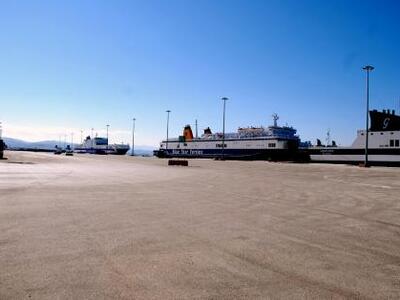 Πάτρα: Χειροπέδες σε 35 αλλοδαπούς και 5...