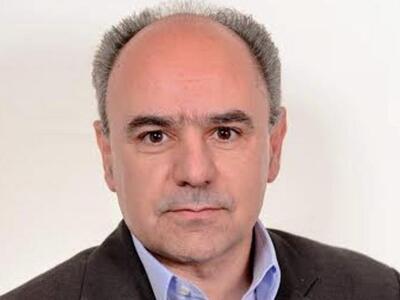 Γιώργος Αγγελόπουλος: Γιατί κατεβαίνει υ...