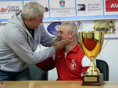 Χάντμπολ: Μια εικόνα χίλιες λέξεις