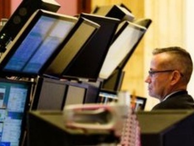 Με απόδοση 3,9% το νέο δεκαετές ομόλογο