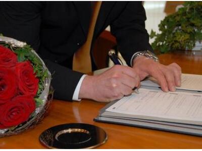 Από την Αθήνα ο δικηγόρος που εμπλέκεται...