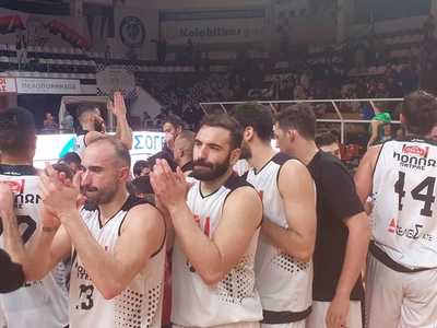 ΠΑΡΑΚΟΛΟΥΘΕΙΣΤΕ ζωντανά την αναμέτρηση τ...