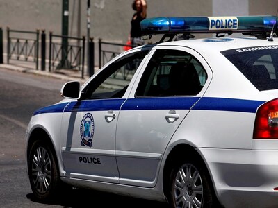 Αίγιο: Συνελήφθη να μεταφέρει περισσότερ...