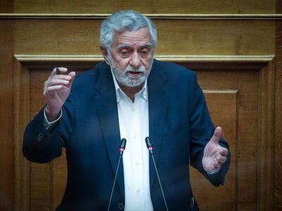  Δρίτσας για Κασσελάκη: Να θέσει εαυτόν ...