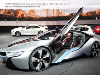 Ο Διευθύνων Σύμβουλος του Ομίλου BMW, Νό...