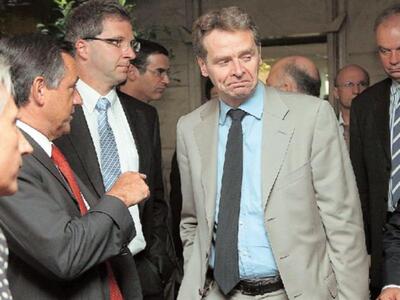 Στέλεχος ΔΝΤ : Στην Ελλάδα χρειάζεστε......