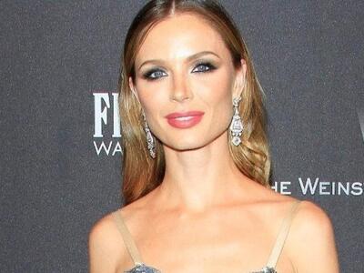 Τζ. Τσάπμαν, σύζυγος του Γουάινστιν: &qu...