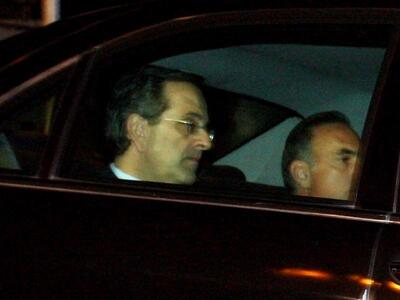 Αντώνη, βάλτη να τελειώνουμε – Μια άχρησ...