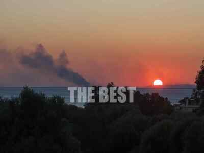 Ορατή από την Πάτρα η πυρκαγιά στο Ευηνο...