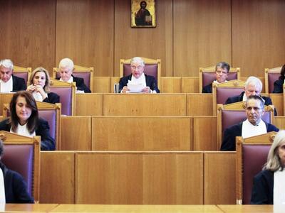 Στο Συμβούλιο της Επικρατείας δεν κατέβα...