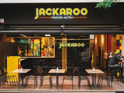 Τα Goody’s στην πλατεία Όλγας, γίνονται Jackaroo 