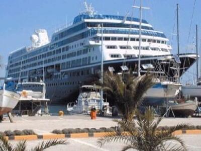 Κατάκολο: Βούλιαξε από τους τουρίστες πο...