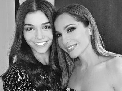 Η Δέσποινα Βανδη τραγουδά με την 16χρονη...