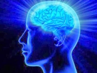 Το γαλάζιο φως "ξυπνά" τον εγκέφαλο
