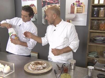 Ο Στέλιος Παρλιάρος δημιουργεί με Super ...