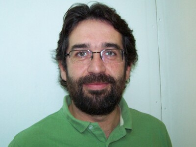 Λαϊκά ή μικροκομματικά συμφέροντα; 