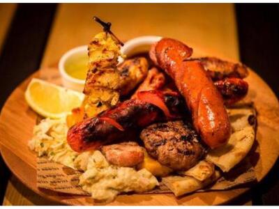 Ξεχωριστή Τσικνοπέμπτη με all-day events...