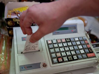 Αναβαθμίζονται οι ταμειακές μηχανές και ...