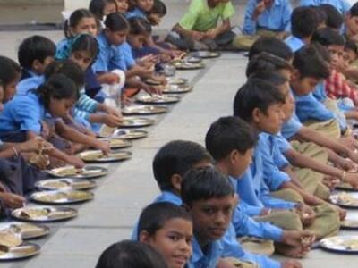 Τουλάχιστον 22 τα νεκρά παιδιά στην Ινδί...