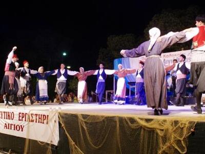 Αίγιο: Εντυπωσιακή χορευτική παράσταση σ...