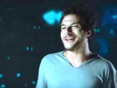 Έλληνας Ολυμπιονίκης στην προώθηση τραγο...