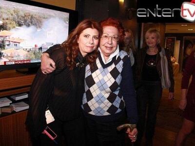 Ζήνα Κουτσελίνη-Κική Σεγδίτσα